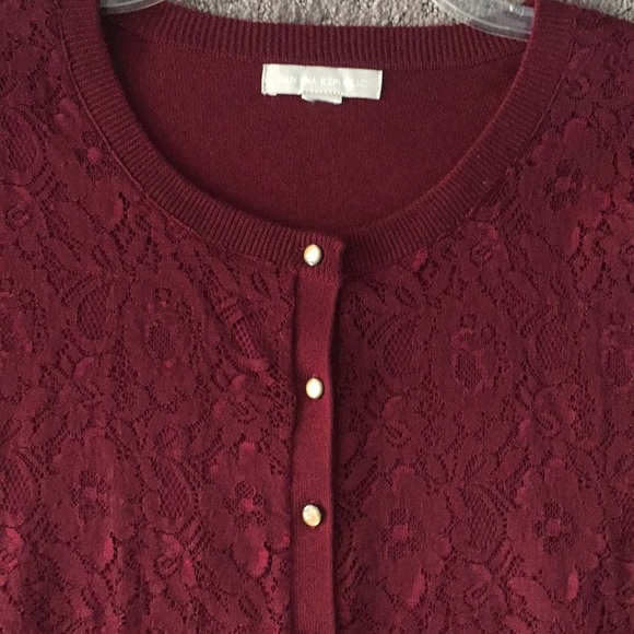 Banana Republic burgundy cardigan L - Picture 2 of 2